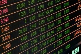 İran Saldırıları Kuveyt'teki Rafinerileri Durdurdu