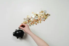 Market Panik İçinde! Açık Kapıdan Giren Fare Ortalığı Karıştırdı